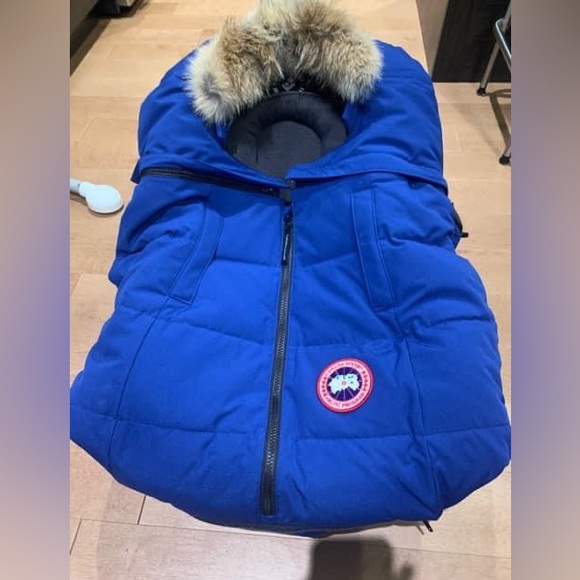 Canada Goose Fawn Bunting. Baby car seat cover. Pacific Blue. Like New. - Picture 3 of 8